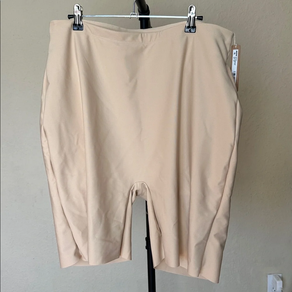 Skims Body Butt Enhancing Padded Short In Sand Size‎ 3X NWOT $108